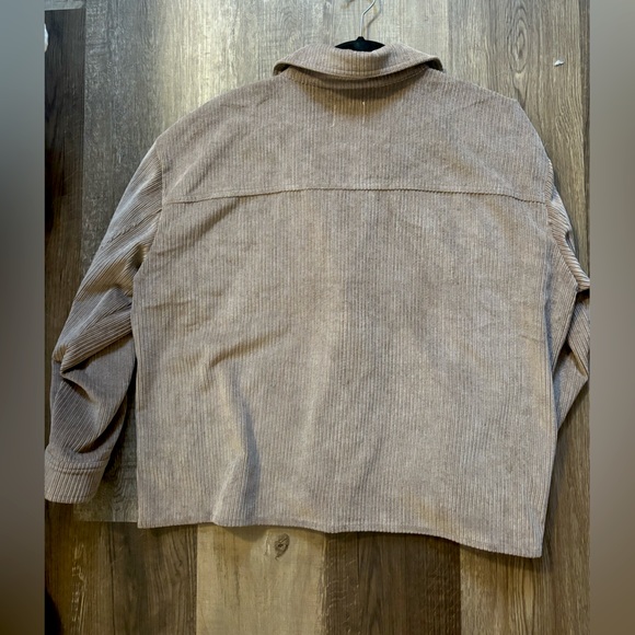 Cotton button up - Picture 2 of 2